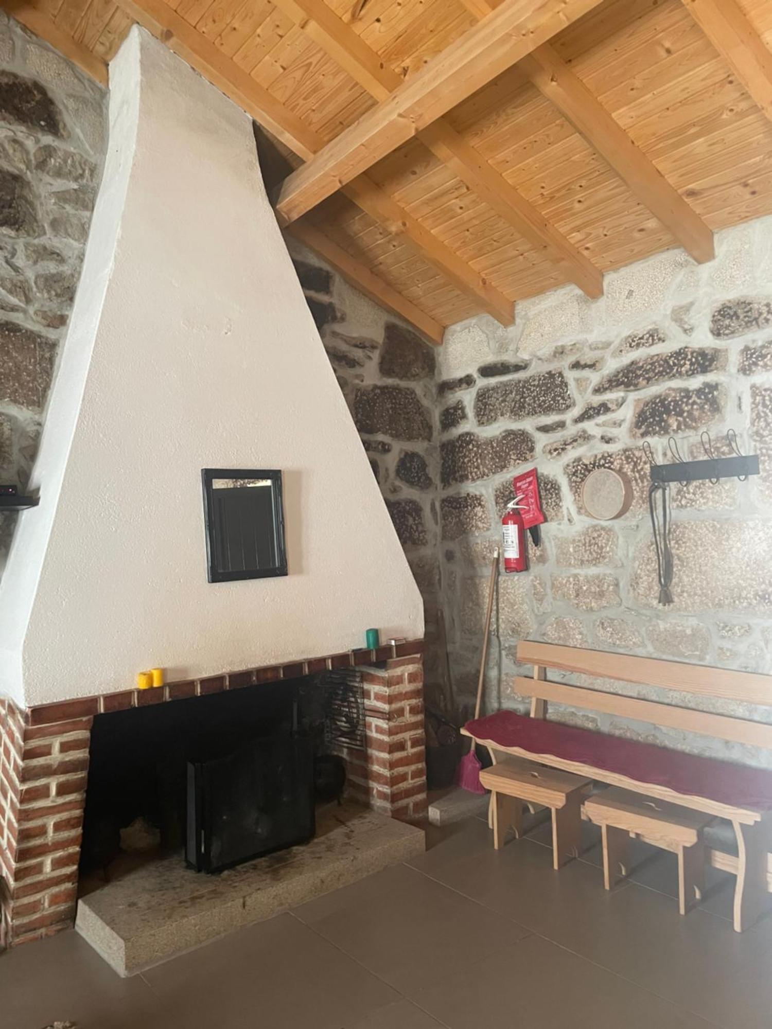 Casa Do Moura Villa อาร์กอสเดวัลเดเวซ ภายนอก รูปภาพ